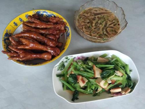 男生叫女生小菜是什么意思
