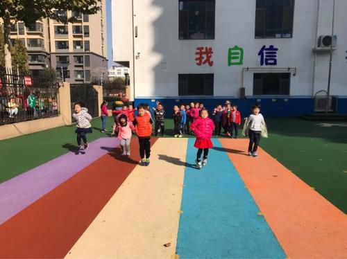 小兔每次跳2个格第5次跳到几