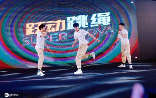 一分钟跳绳世界记录是多少个