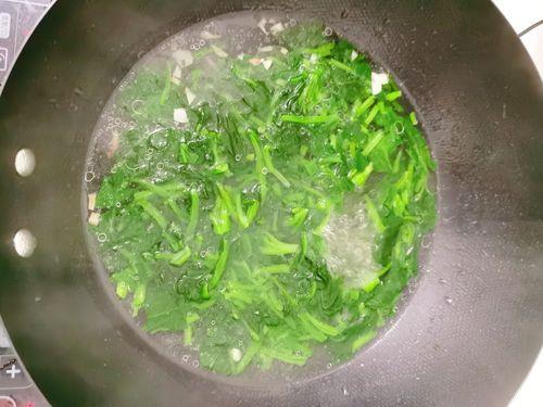 菠菜汤的家常做法