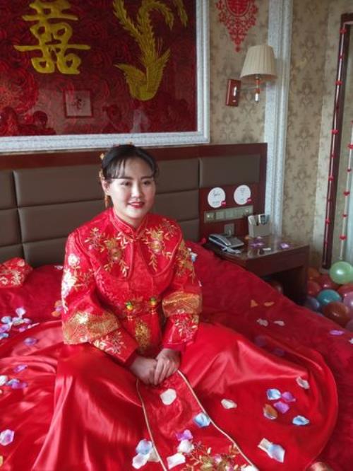 侄女儿订婚姑姑怎么讲话