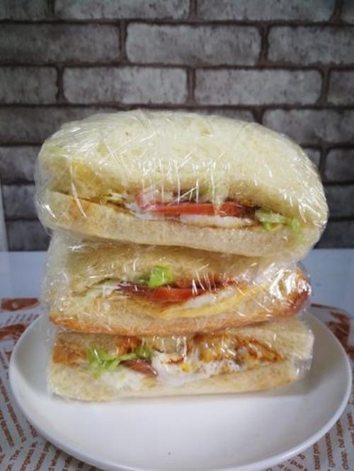 半个三明治多少克