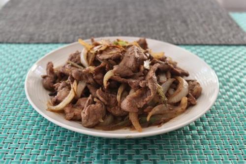 秘制嫩羊肉腌制做法