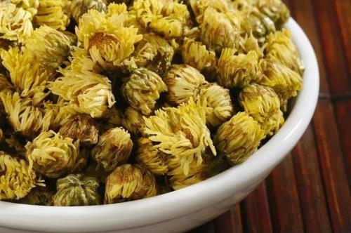 蒸好的菊花还需要炒嘛