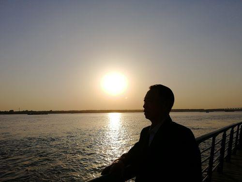 只惜近黄昏谁写的