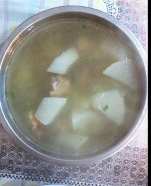 土豆萝卜汤做法