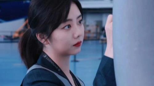 向风而行女一号叫什么