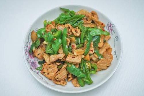 山东辣椒炒肉的做法