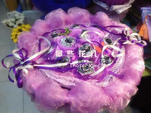紫色幽灵和蓝色妖姬谁快