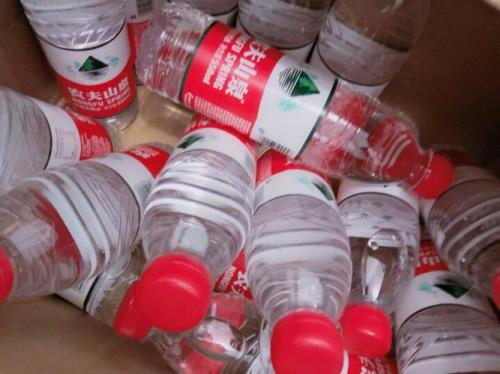 求教：能不能直接用农夫山泉养鱼