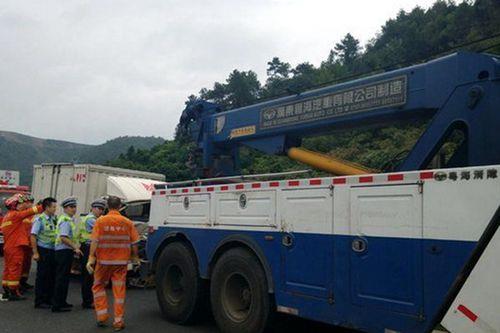 高速公路清障救援中存在的问题