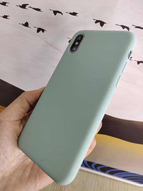 液态硅胶手机壳沾灰怎么解决