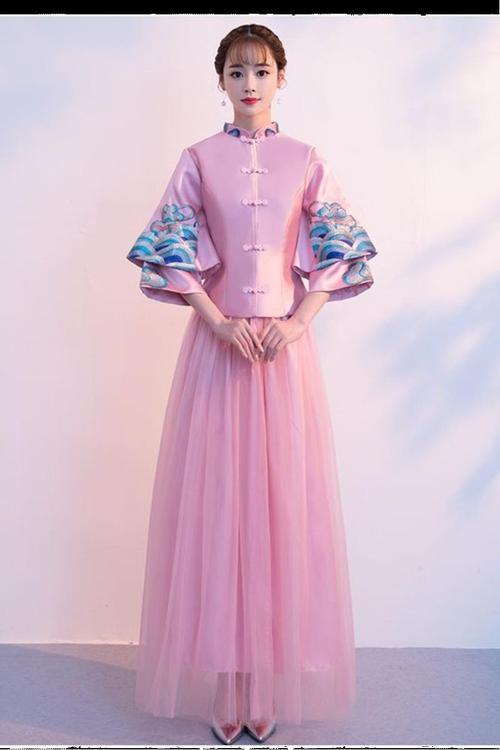 古代妾室结婚为什么穿粉色