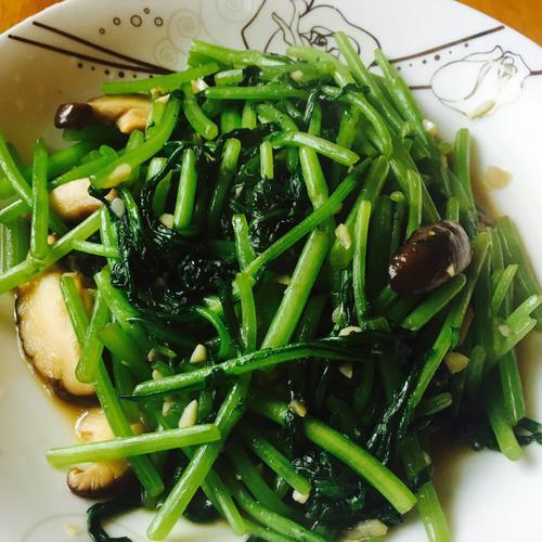 怎么炒茼蒿好吃