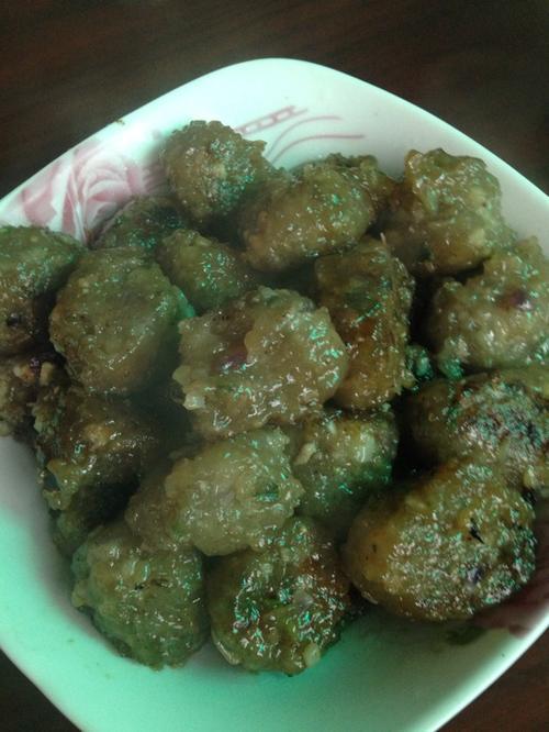 炸红薯粉肉丸子家常做法