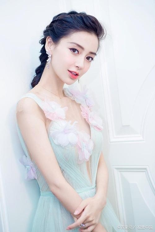 杨颖是哪个公司的