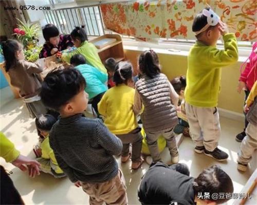 小孩幼儿园是班级最小的怎么办