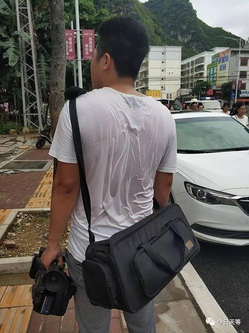 汗水对衣服有伤害吗