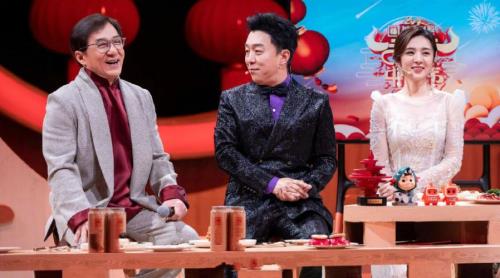 黄渤春晚几点演的