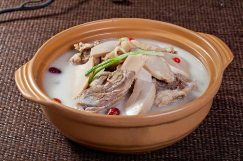 羊肉需要炖多久