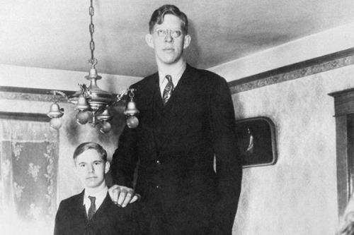 世界上谁是第一个死的