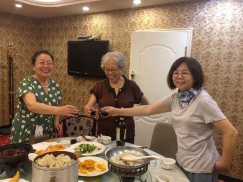 带上家属啥意思