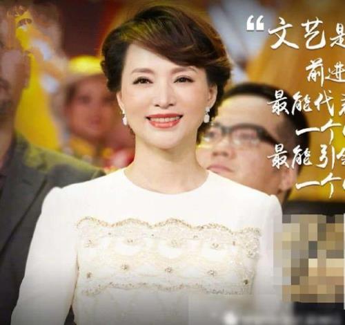 董卿怎么不出来主持节目了