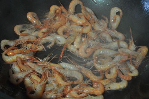 桃子姐新鲜河虾的做法
