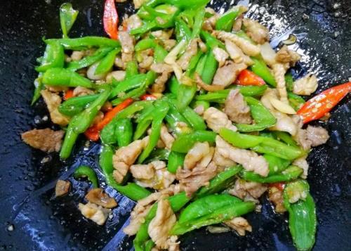 辣椒肉家常做法