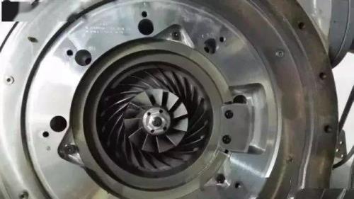 空气压缩机不吸气