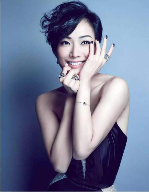 四个字的女歌手