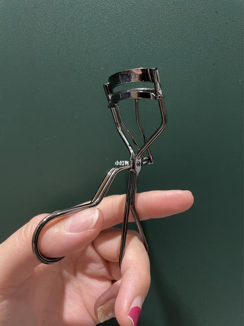 睫毛夹掉了还会长吗