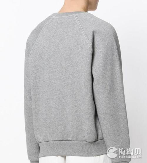 灰色衣服绣什么颜色