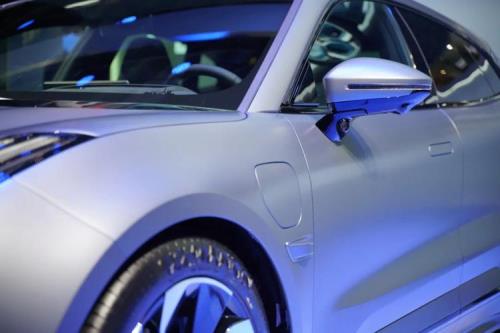 极氪001几个喇叭