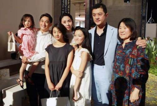 四姨家的女儿叫什么