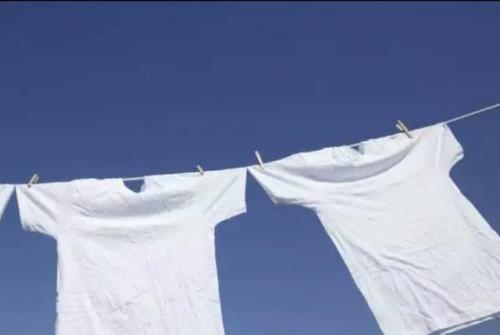 怎样去掉衣服上油渍小窍门