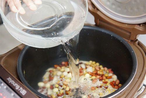 煮八宝米之前要泡多久