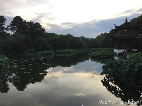 青山问我何时闲全文