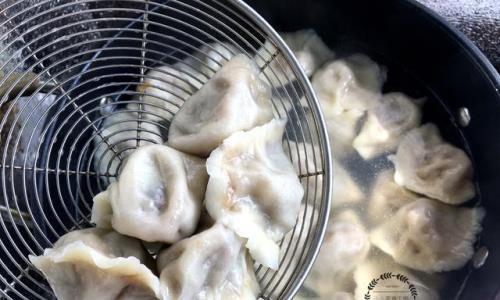 饺子怎样煮才不会破皮