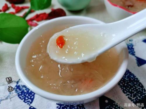 炖银耳怎么熬