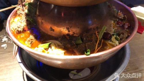 家里用铁锅好还是铜锅好