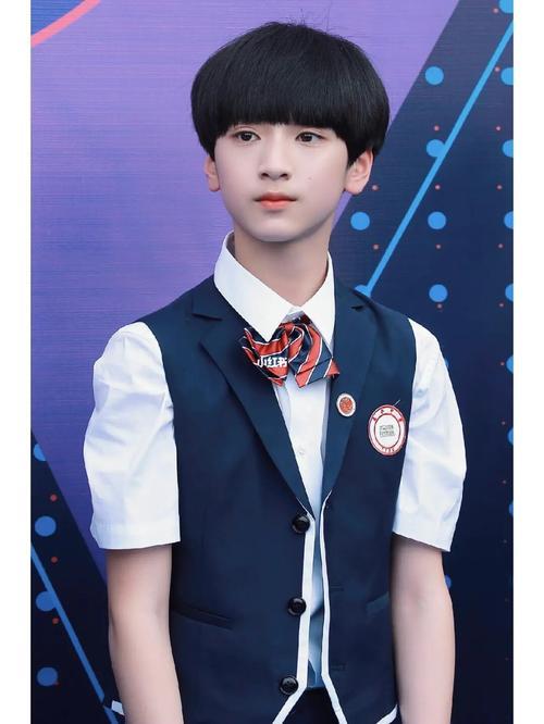 严浩翔身高是多少