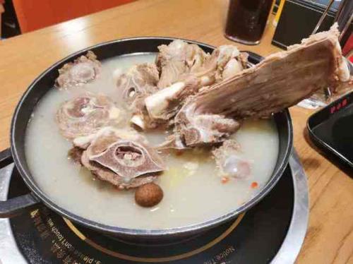 白汤羊头怎么煮、放什么料子