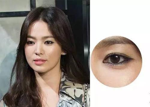 素颜眼线画法