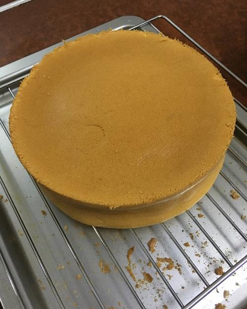 苏泊尔35l烤箱做戚风蛋糕多少度