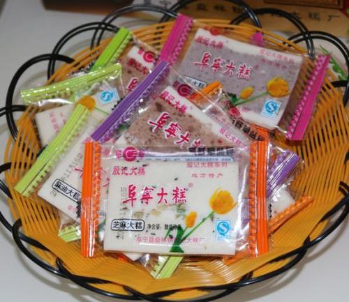 过年大糕放在车的哪里