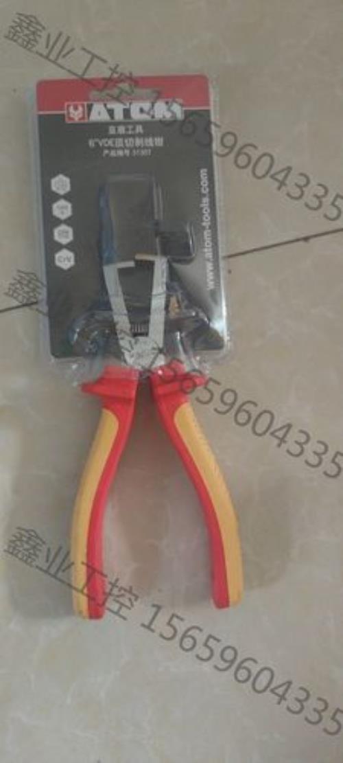 顶切剥线钳怎么使用