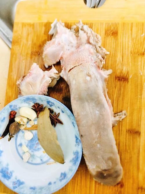 清洗猪舌头最正确的办法