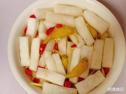 怎样用泡椒腌制白萝卜
