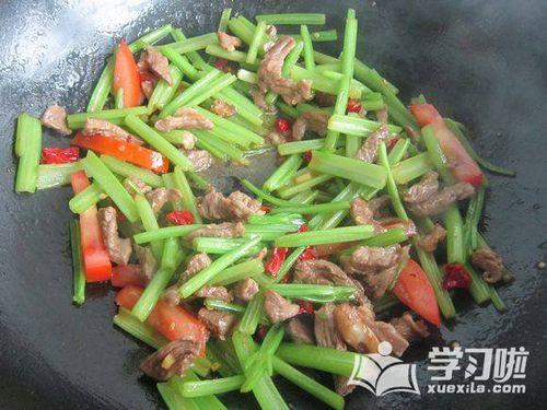 芹菜炒羊肉最正宗的做法